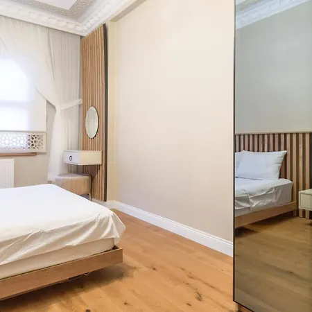 Chic Flat 10 Min To Goldenhorn In Fatih 아파트